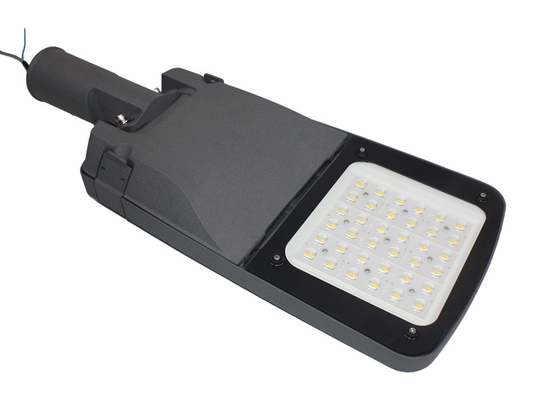 150W Kare Akıllı Sensör LED Sokak Lambası Muhafazası Yüksek Işık Verimliliği