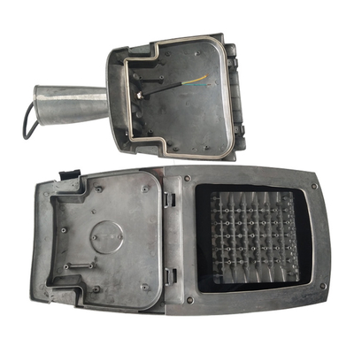 Döküm Alüminyum LED Sokak Lambası Muhafazası IP66 IK08 ADC12 Kabuk