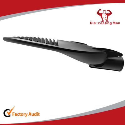 Açık LED Sokak Işık Konut Malzeme Alüminyum IP66 IK08 Ayarlanabilir Adaptör 60mm İsteğe