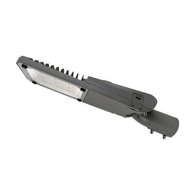Uzun Sürekli Alüminyum Alaşım LED Sokak Işığı Evleri 150lm/W lamba verimliliği ile