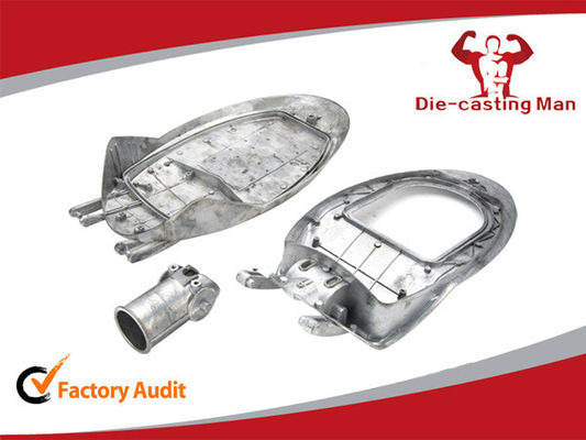 Karayolu 880 X 380 X 180mm için Yüksek Verimli Alüminyum LED Sokak Işık Konut